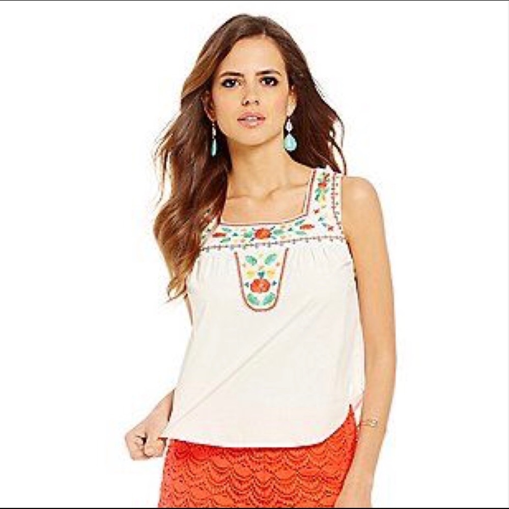 Sleeveless Embroidered Blouse by Gianni Bini